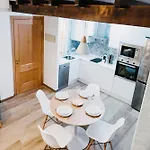 بيت للعطل Loft Alameda Center